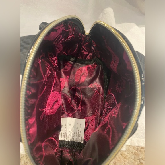 Betsey Johnson Cosmetic Bag New - Picture 7 of 7